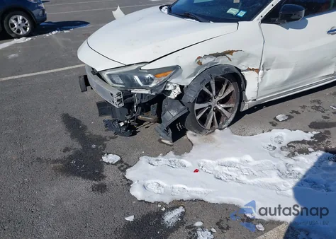 2017 Nissan Maxima 3.5 S z USA, uszkodzony, nr VIN 1N4AA6AP6HC384544